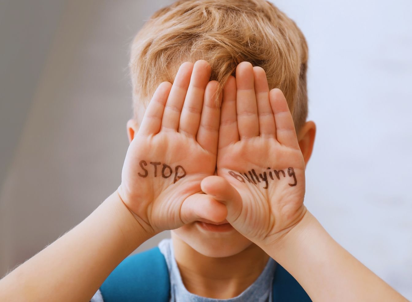 ¿Qué es y qué no es bullying? Una guía para entender y proteger a  niños,  adolescentes y jóvenes